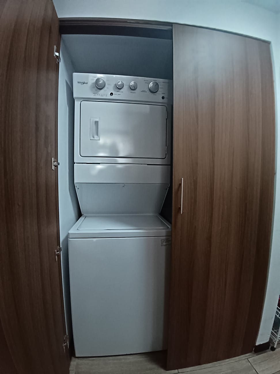 BARI APARTAMENTOS, KM 18.5 CAES