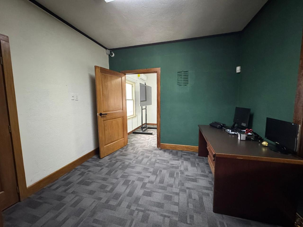 CASA PARA OFICINAS/BODEGA, ZONA 13.