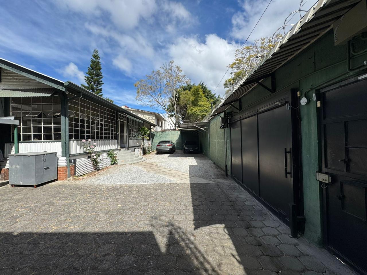 CASA PARA OFICINAS/BODEGA, ZONA 13.