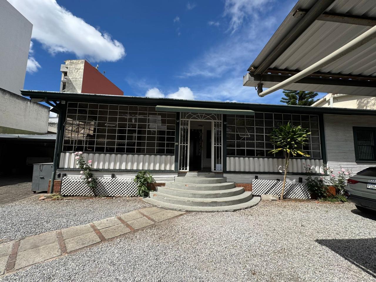 CASA PARA OFICINAS/BODEGA, ZONA 13.